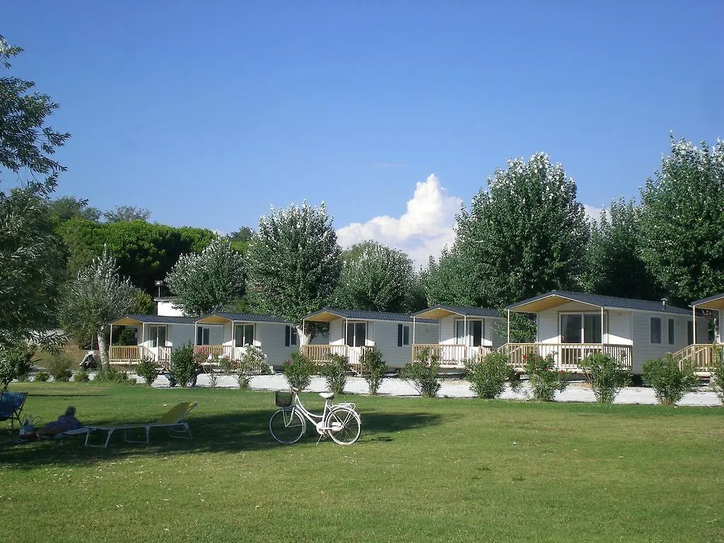 Iron Gate Marina3B Hotel Sarzana