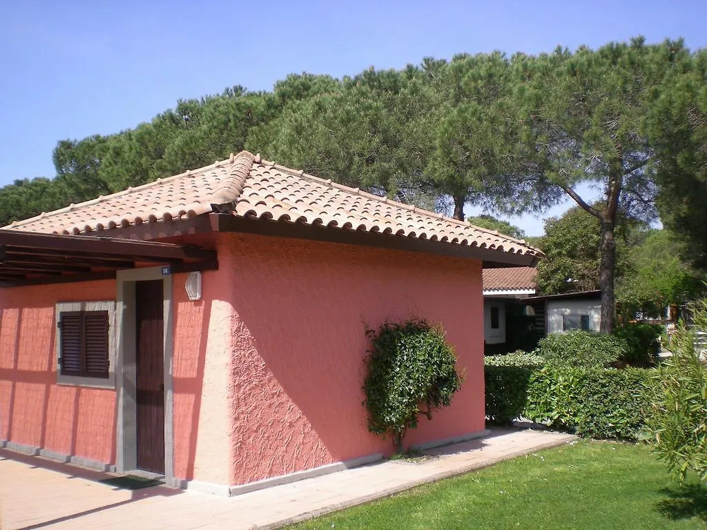 Kompleks wypoczynkowy Hotel Iron Gate Marina3B Sarzana