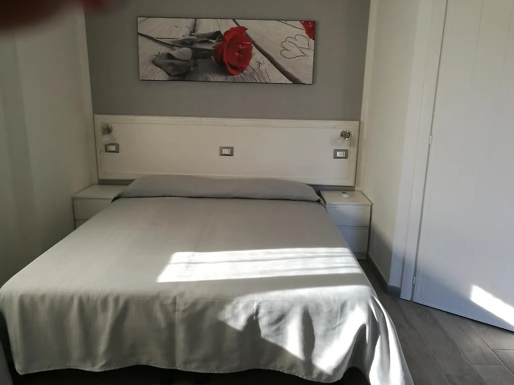 Kompleks wypoczynkowy Hotel Iron Gate Marina3B Sarzana